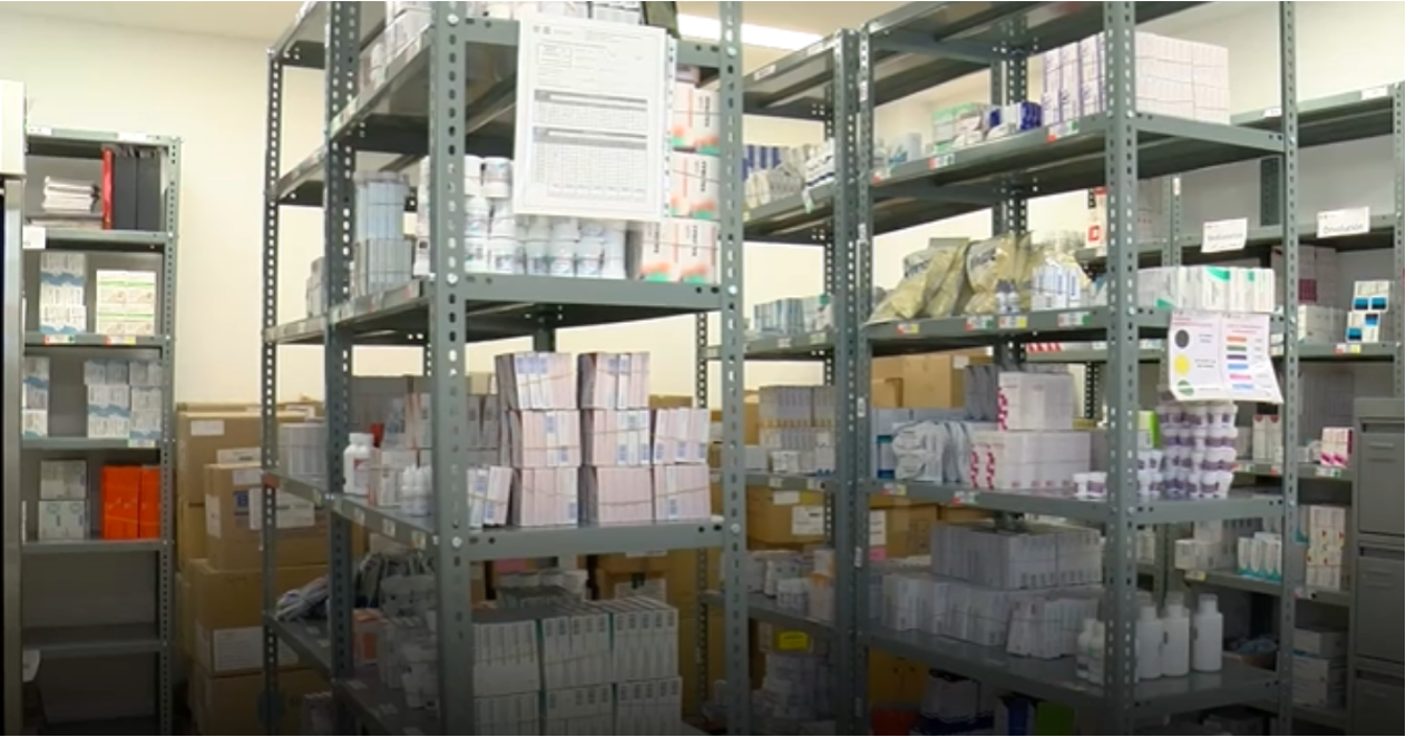 Farmacéuticas responden a Sheinbaum- “el Gobierno nos debe 14 mil millones de pesos”