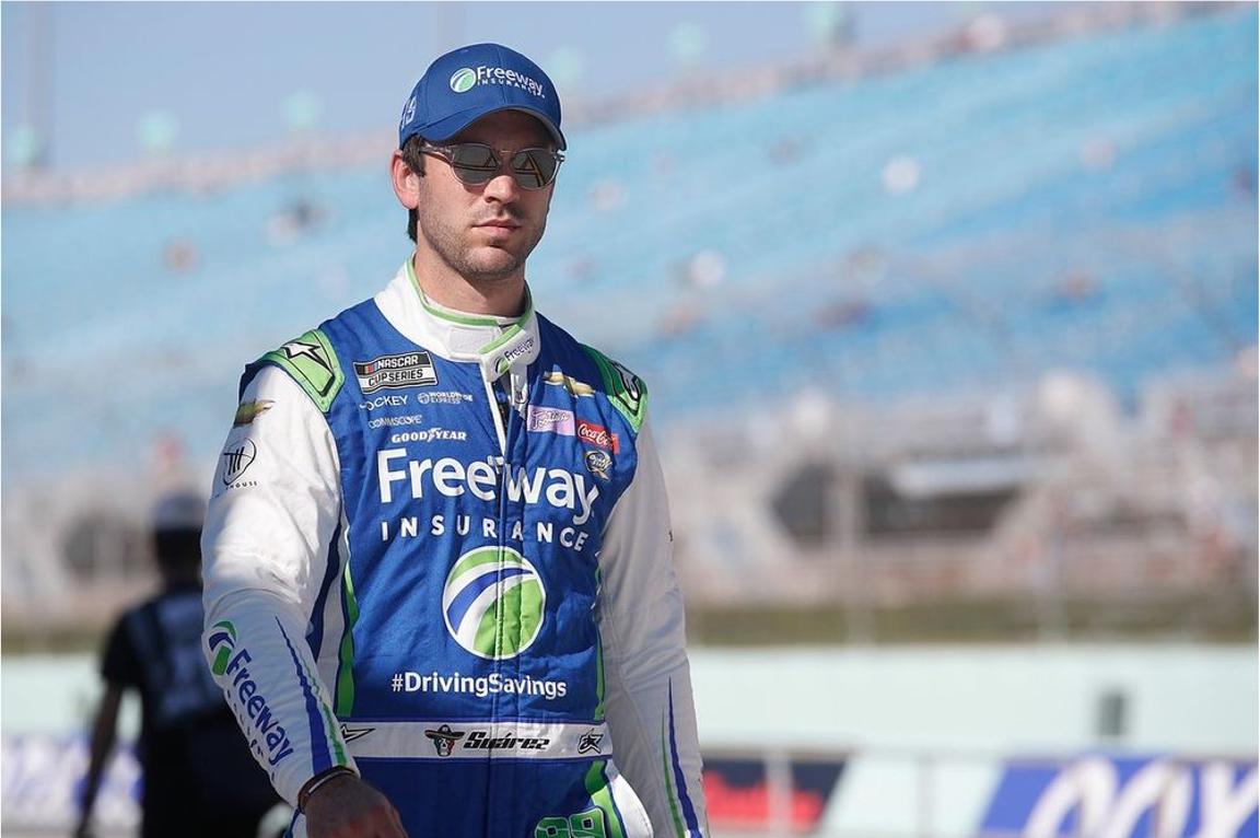 Daniel Suárez confirma su fichaje con Spire Motorsports para Nascar Cup 2026
