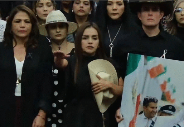 Grecia Quiroz rinde protesta como alcaldesa sustituta de Uruapan