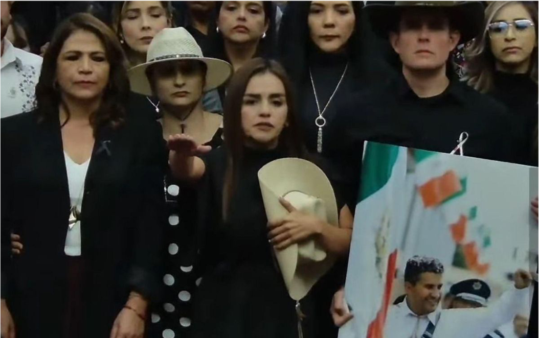 Grecia Quiroz rinde protesta como alcaldesa sustituta de Uruapan