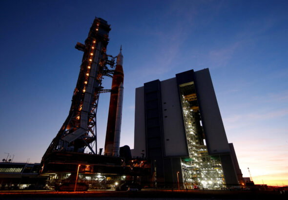 2-reuters-La-NASA-da-un-giro-radical-en-Artemis-scaled