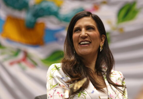 kenia lopez rabadan_01