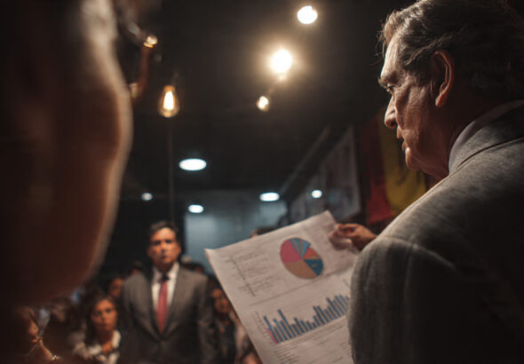 photojournalism-shot-on-200mm-lens-f28-compressed-