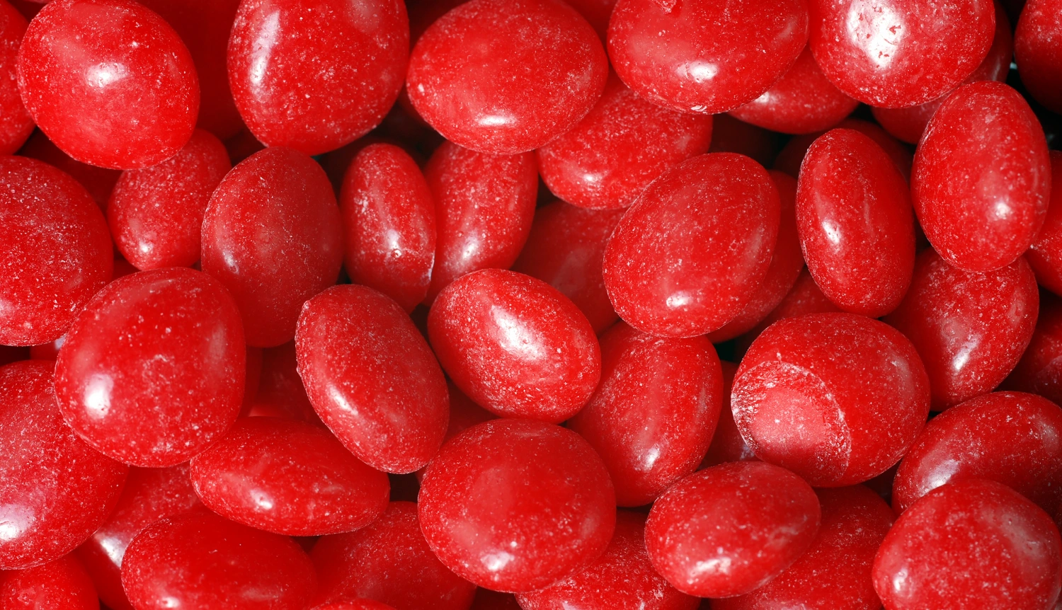 FDA-bans-red-dye-no3-zz-250115-2fe467