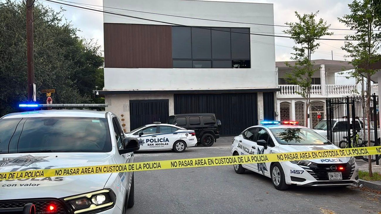 Asaltan casa de Karely Ruiz; hieren a su esposo y roban joyas