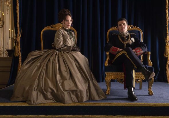 HBO Max revela el impactante primer vistazo de Belinda como la emperatriz Carlota