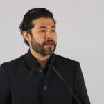 Bolaños López defiende política salarial y reta al dogma económico