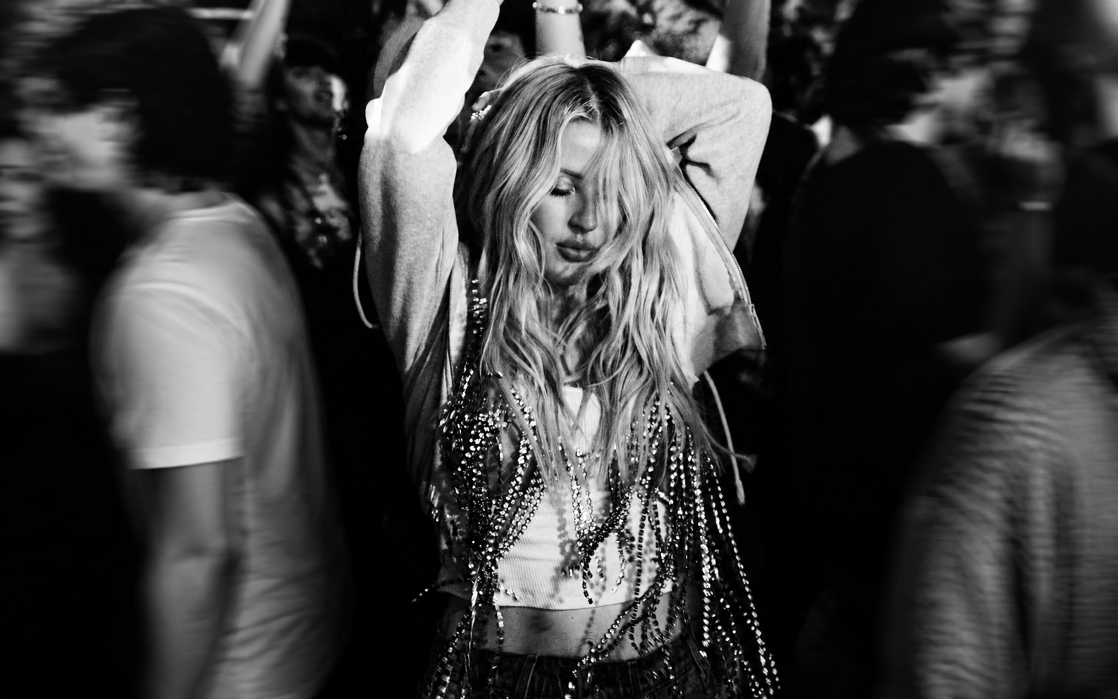 EllieGoulding-17082026