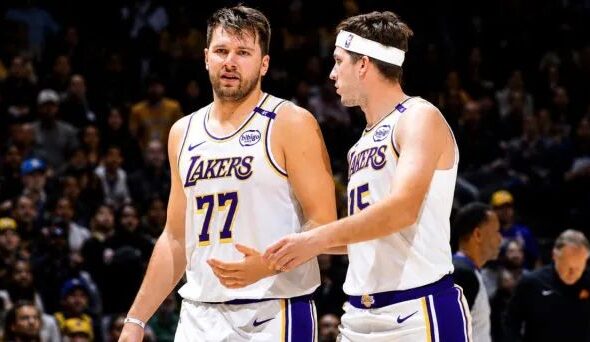 Lakers cambiarían de dueño por segunda vez en menos de un año