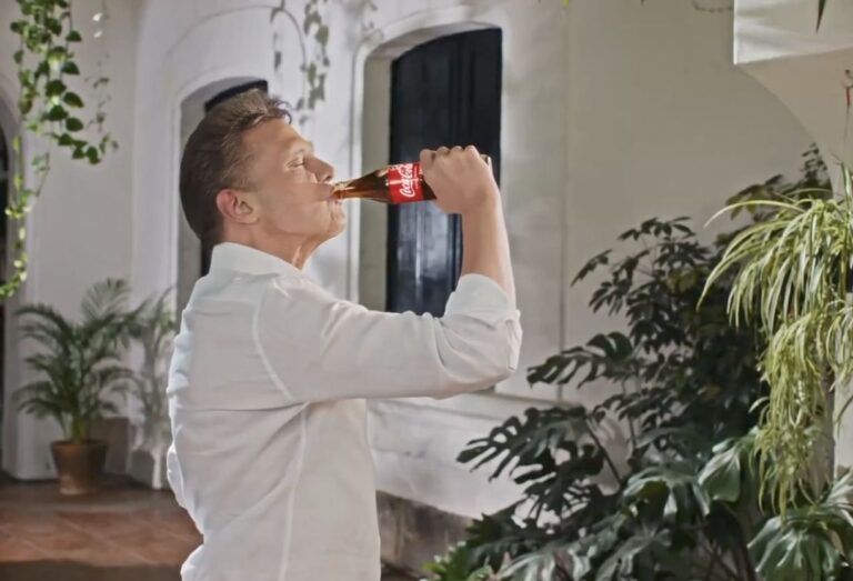 Luis Miguel reaparece en comercial tras meses alejado de los escenarios