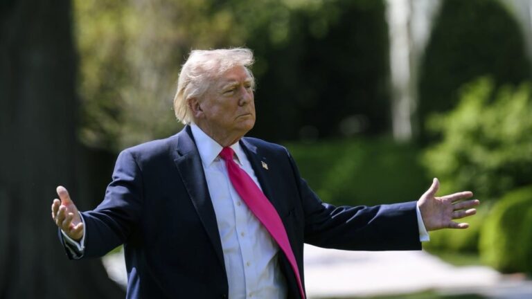Trump abre la puerta a retomar negociaciones con Irán